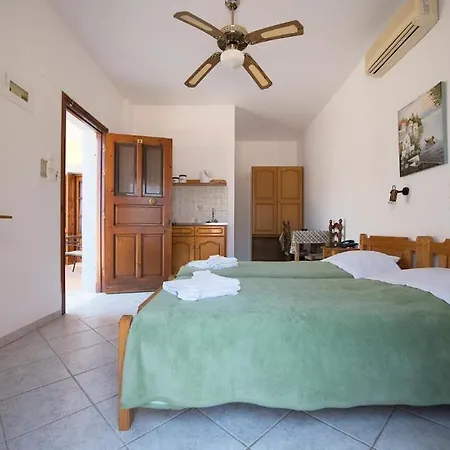 Amphitrite Apartments * Masouri